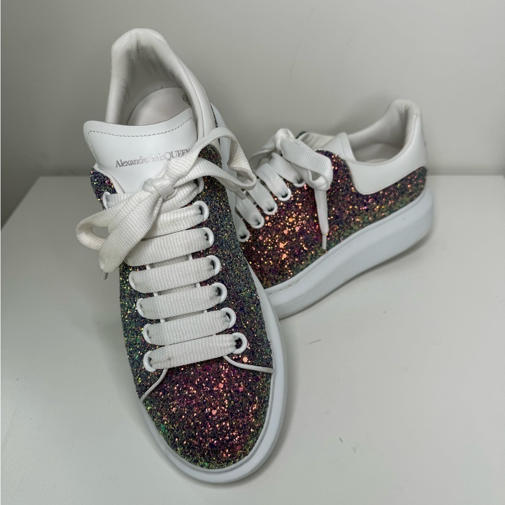 Alexander McQueen Women's Oversized "Glitter" Sneaker - Size 38.5 - Picture 3 of 11